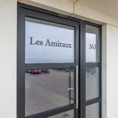 Les Amiraux - 0701 + Box 2