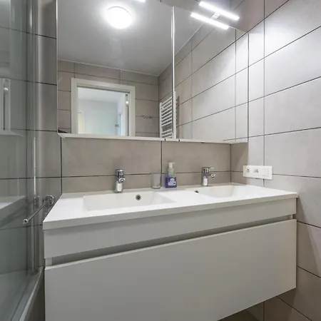 Apartment Les Amiraux - 0701 + Box 2